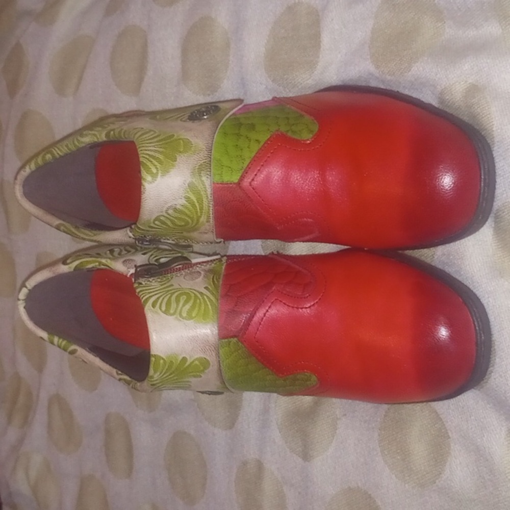 Fun Western Leather Booties - Picture 5 of 8